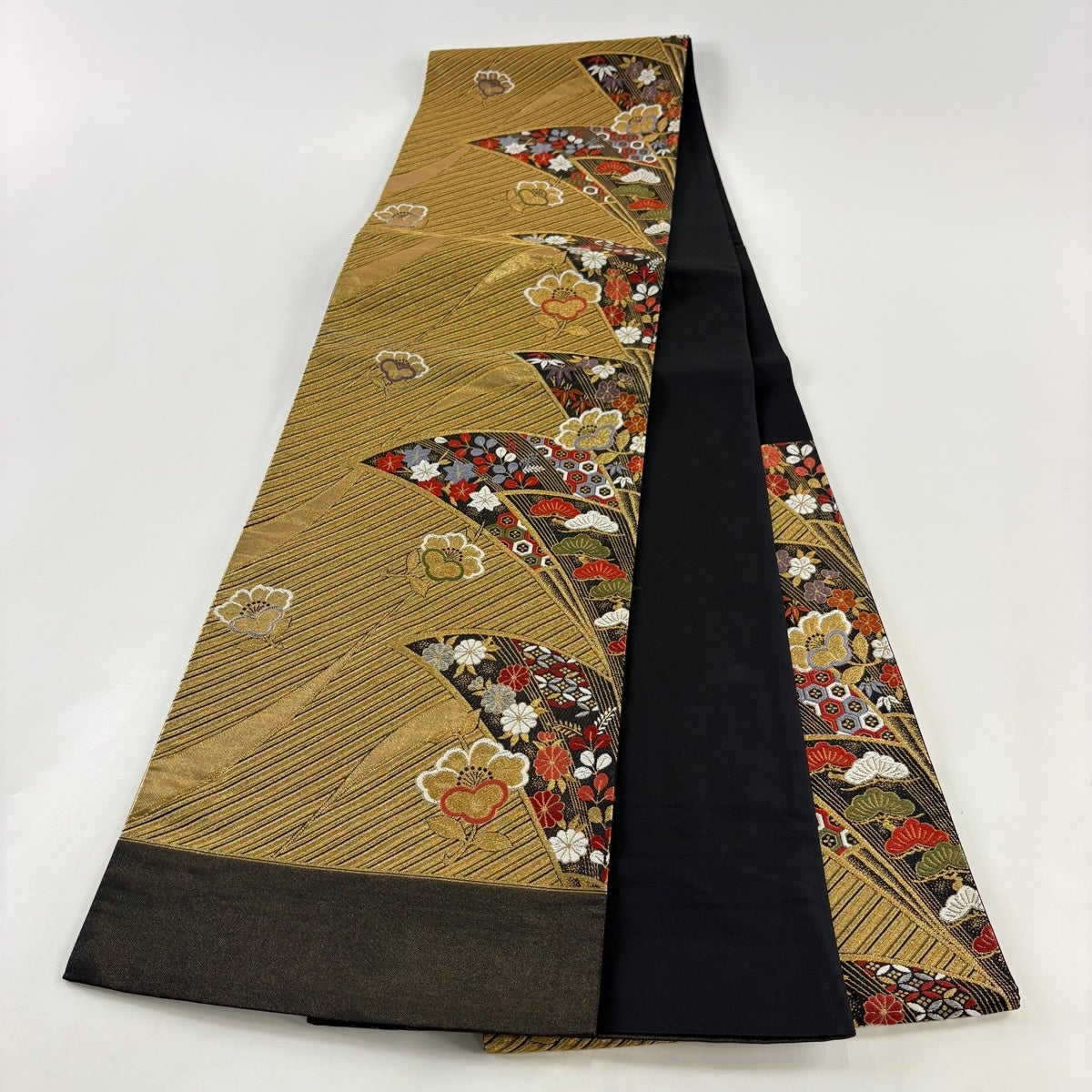 美品】 袋帯 秀品 松竹梅 斜縞 金銀糸 箔 金色 六通 正絹｜中古・古着