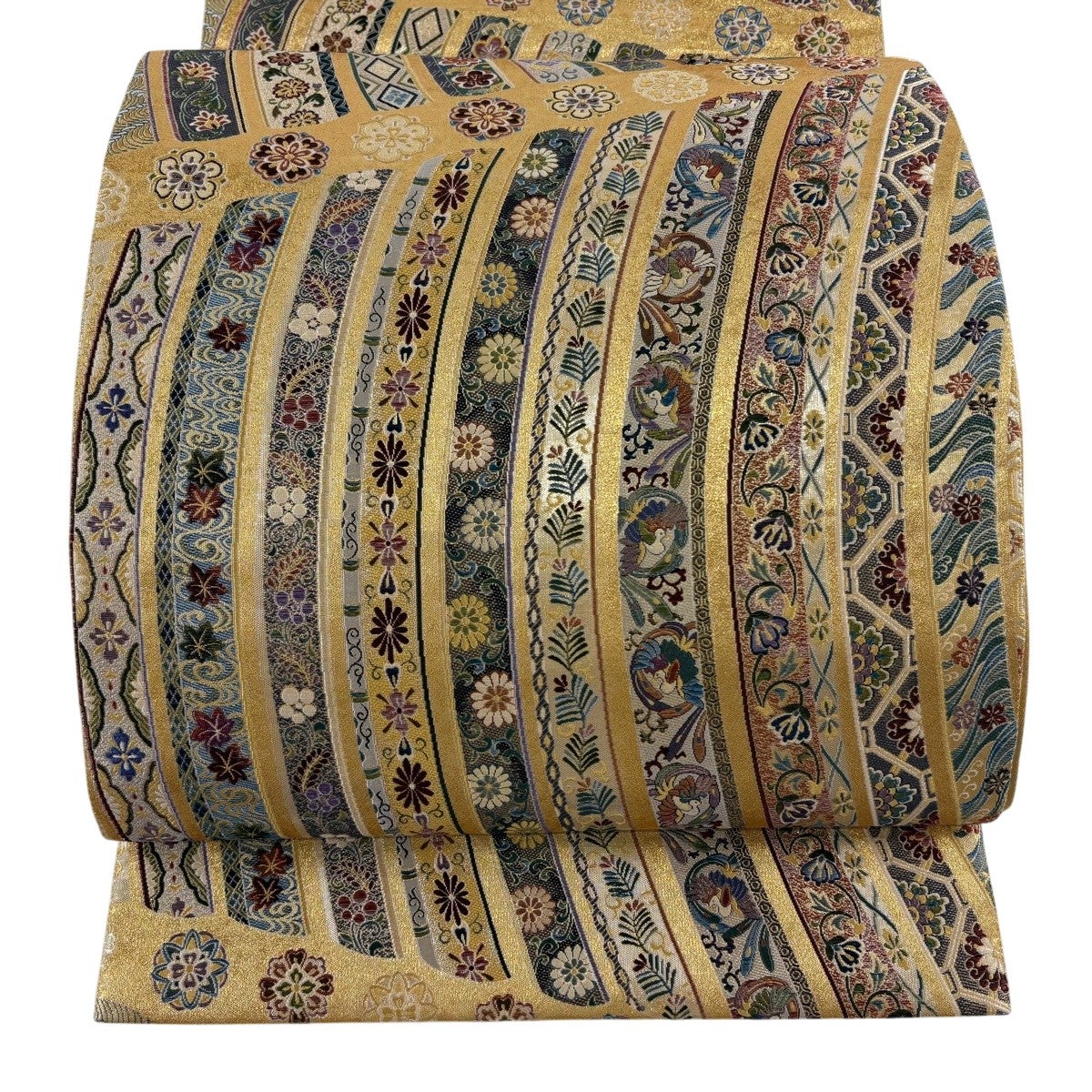 美品】 袋帯 逸品 鬘帯曲波文様 壱阡八百口織 花鳥 優速文様 金糸 箔