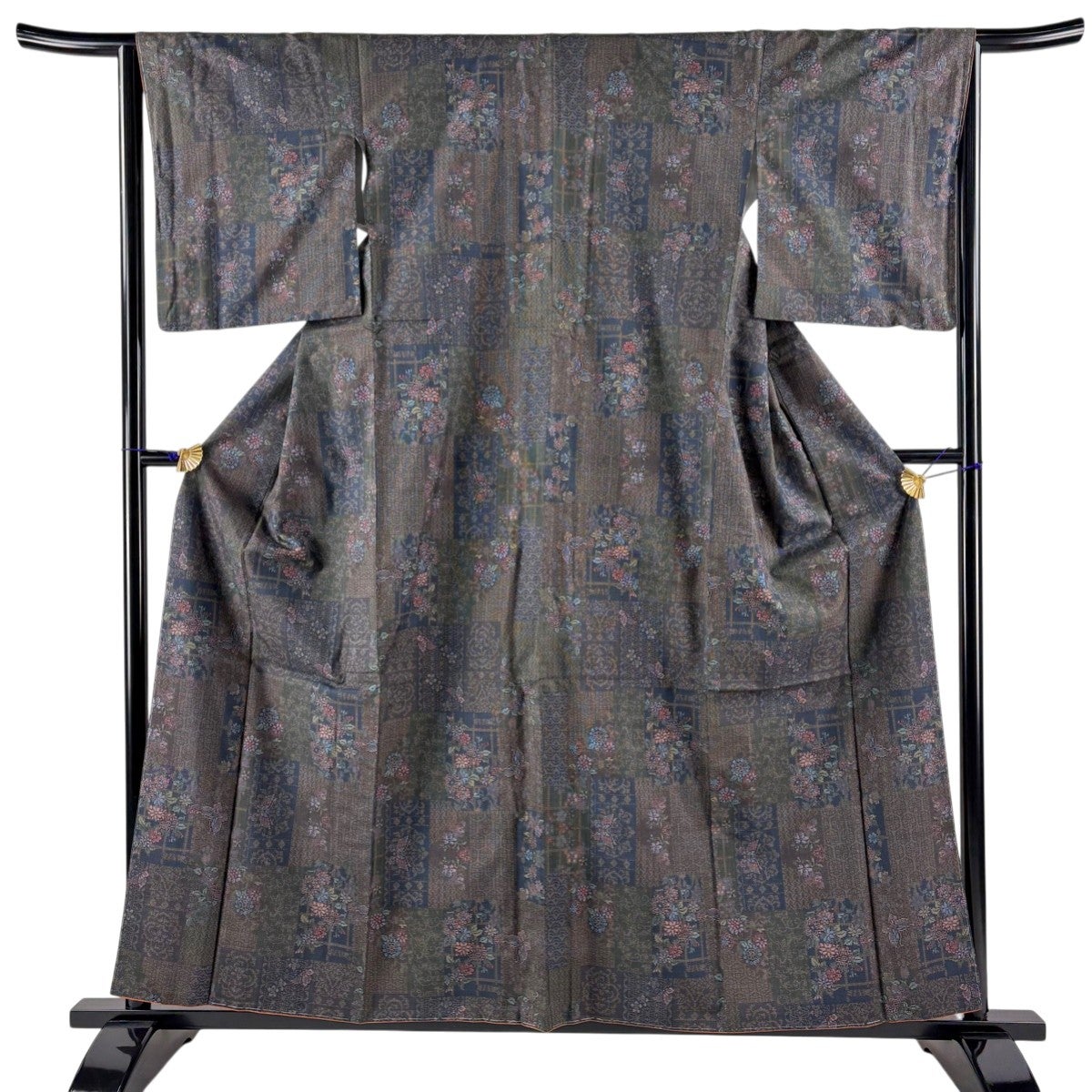 大島紬 美品 秀品 身丈162cm 裄丈67.5cm 正絹 【中古】 美品】 大島紬 身丈160.5cm 裄丈66cm M 袷 名古屋帯セット 純泥染 証紙
