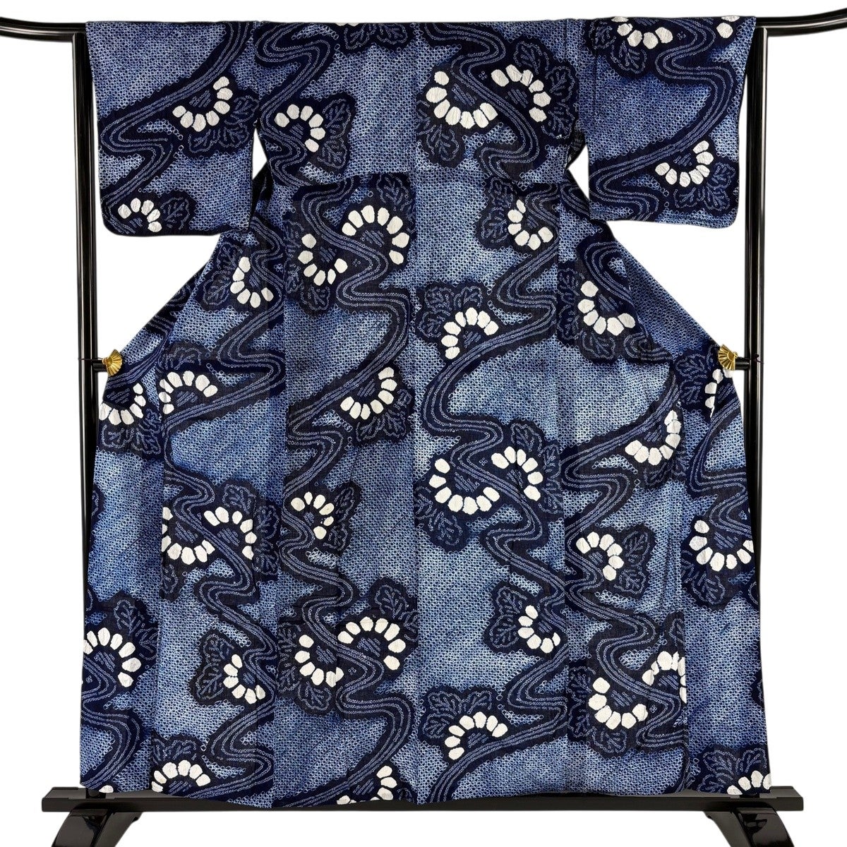50%OFF 【美品】 浴衣 身丈162cm 裄丈64cm M 絞り浴衣 草花 黒 綿 名品