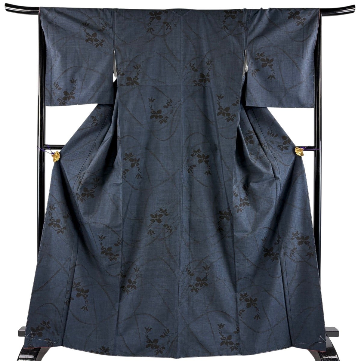 美品】 大島紬 身丈166.5cm 裄丈65cm M 袷 純泥染 証紙あり 草花 紺色