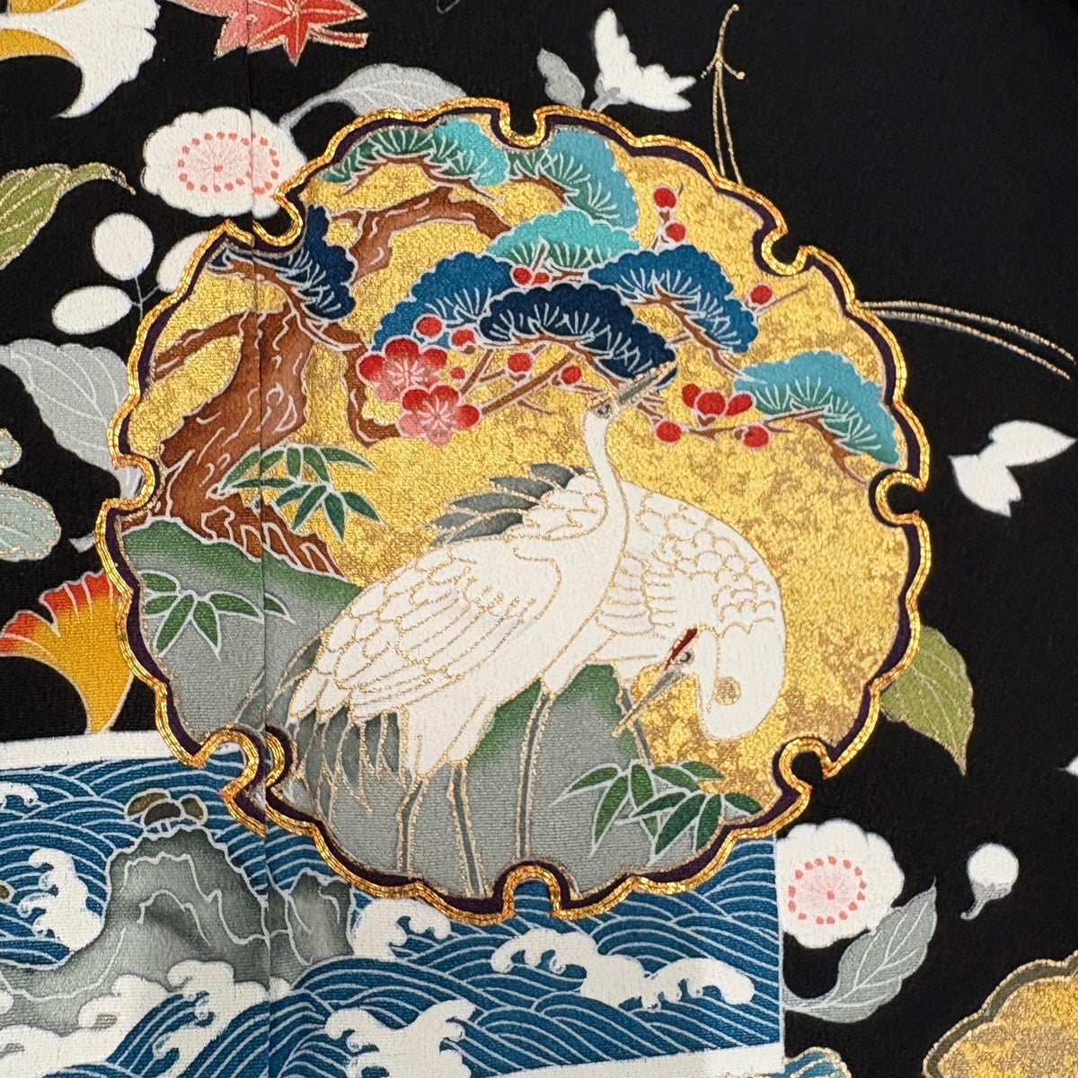 黒留袖 身丈168.5cm 裄丈68.5cm L 袷 落款あり 雪輪 花鳥 金糸 金彩 黒