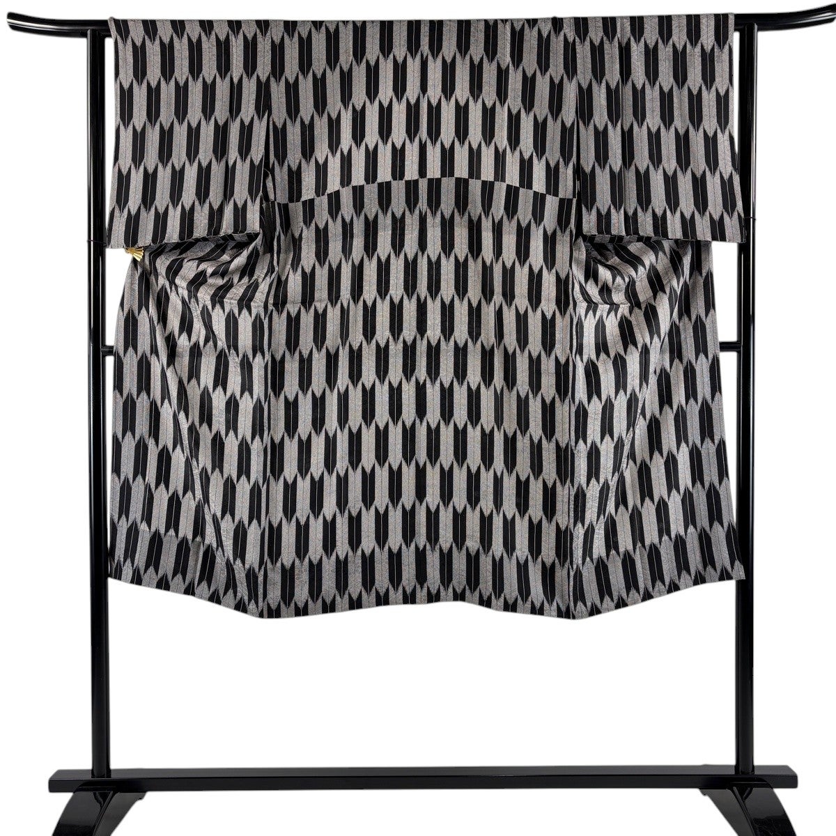 長襦袢 身丈127cm 裄丈62cm S 矢羽 地紋 黒灰 正絹 秀品｜中古・古着