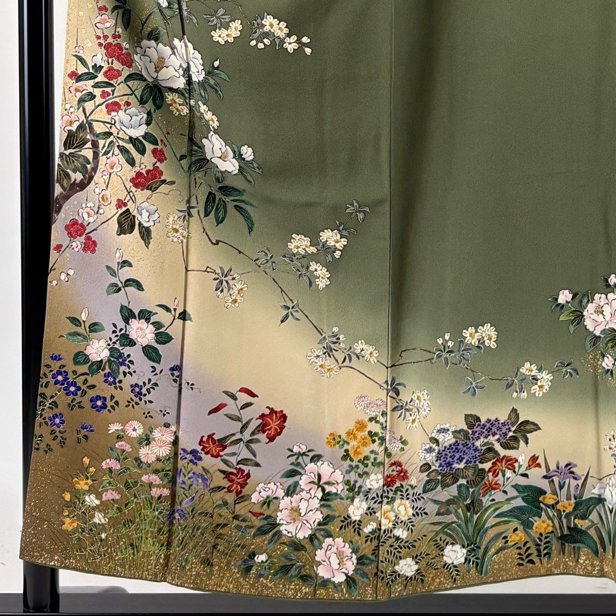 訪問着 身丈154cm 裄丈66cm M 袷 椿 草花 金糸 金彩 よもぎ色 正絹 秀