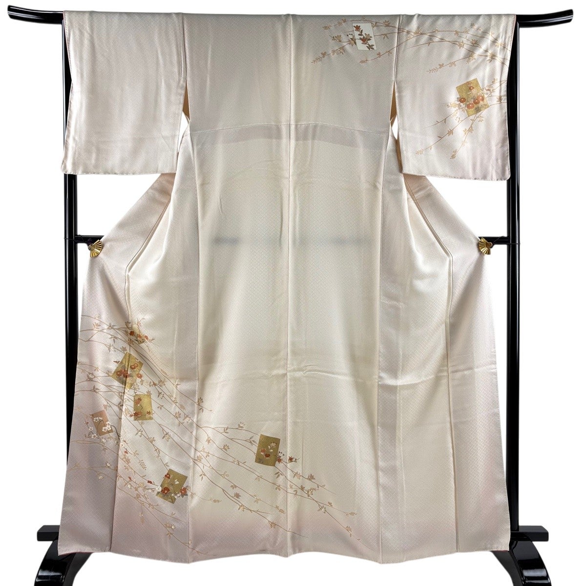 訪問着 身丈164cm 裄丈67cm M 袷 色紙 菊 金彩 刺繍 クリーム 正絹 秀