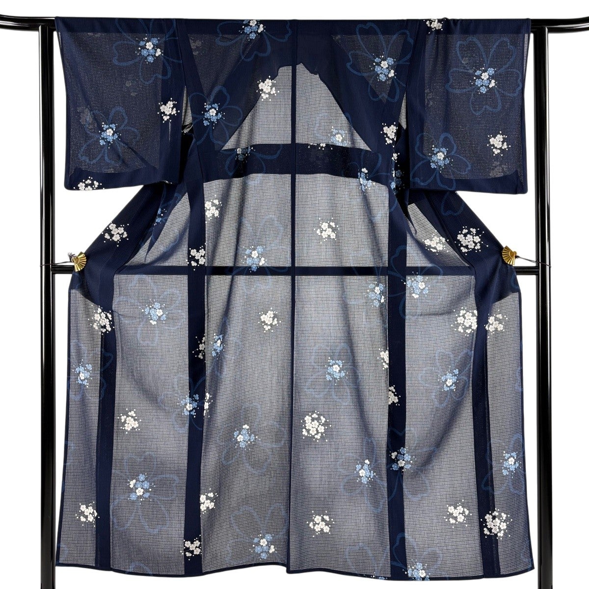 美品】 小紋 身丈150cm 裄丈63cm S 薄物 絽 桜 紺色 正絹 秀品｜中古