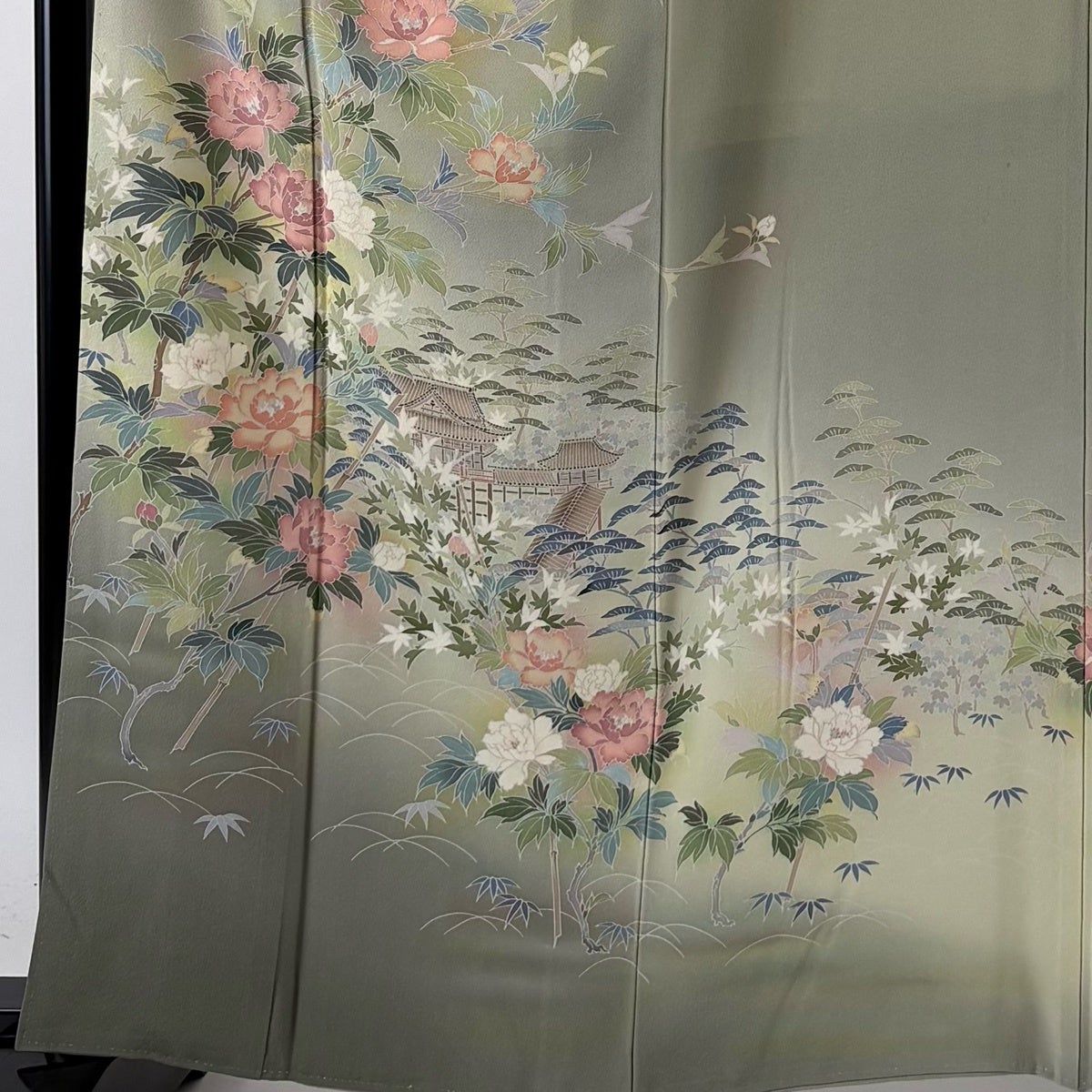 最終値下げ F‐385 京友禅 袷 牡丹 枝花 ぼかし グレー系薄紫 正絹 美品 訪問着 身丈162cm 裄丈66.5cm M 袷 落款あり 建物 牡丹 ぼかし 灰緑