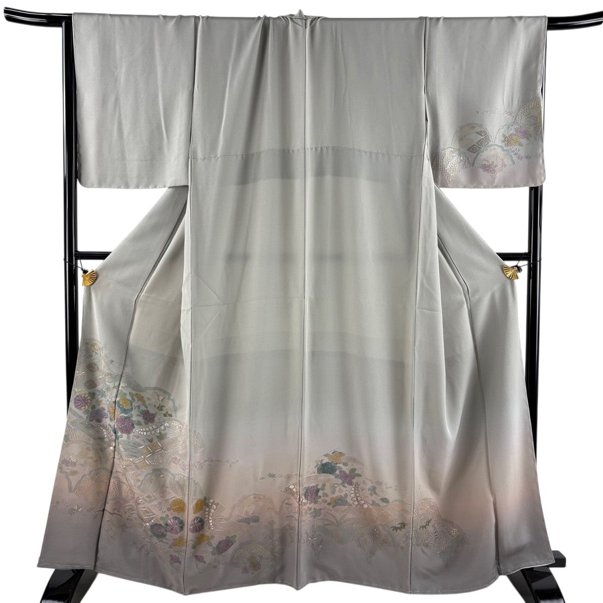 訪問着 身丈156cm 裄丈63cm S 袷 草花 青海波 絞り 灰紫 正絹 秀品