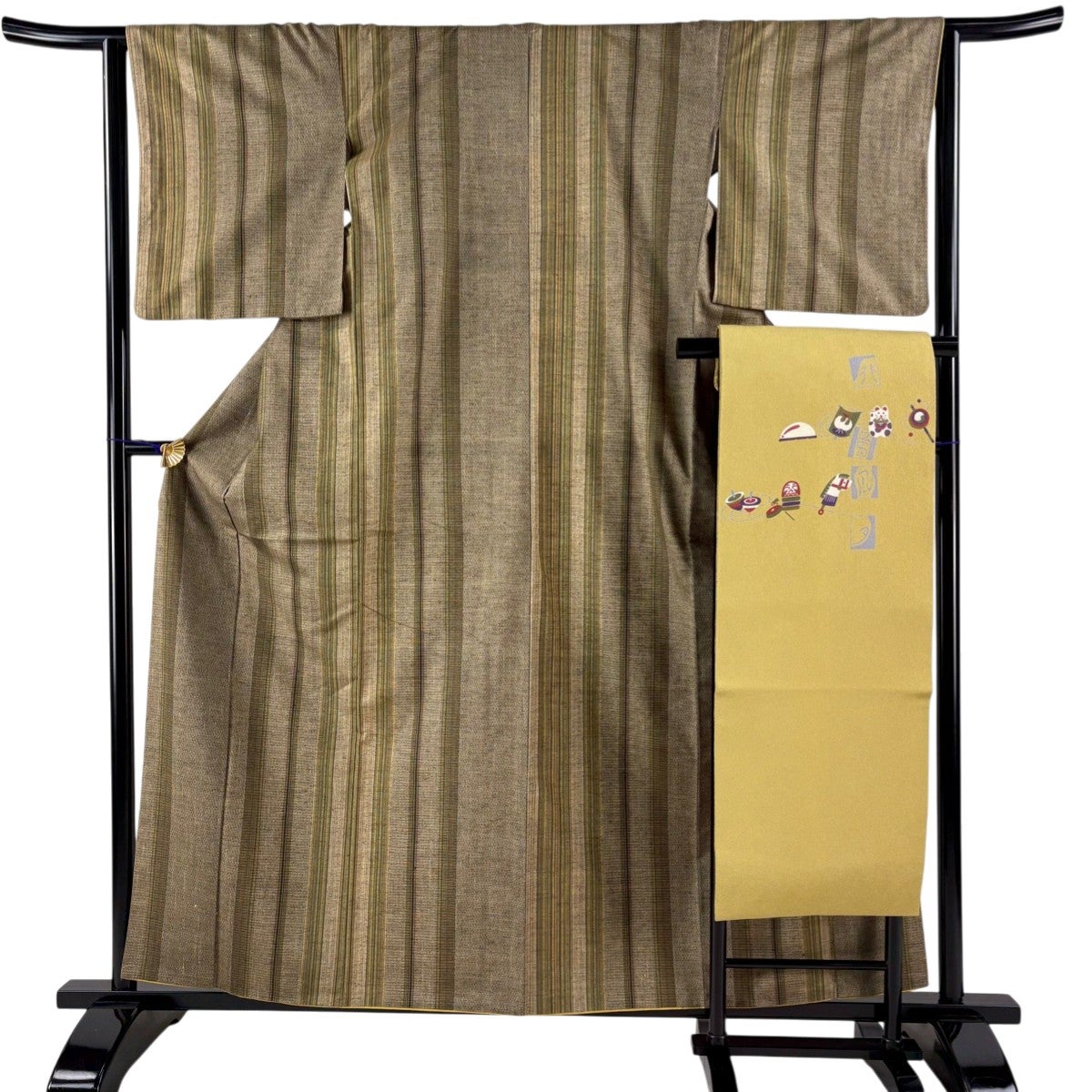 美品】 紬 身丈159.5cm 裄丈66.5cm M 袷 名古屋帯セット 色紙 花 灰茶