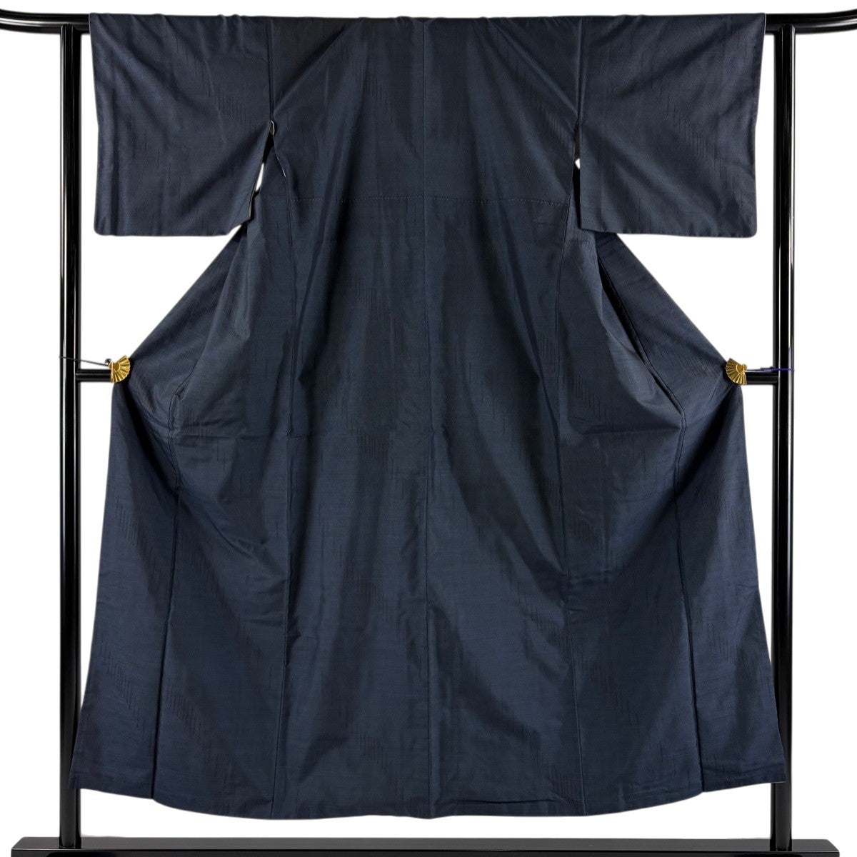 【美品】 大島紬 身丈160cm 裄丈62.5cm 正絹 秀品 【中古】 美品】 大島紬 身丈160.5cm 裄丈63.5cm S 袷 ますいわ屋 証紙あり 段縞