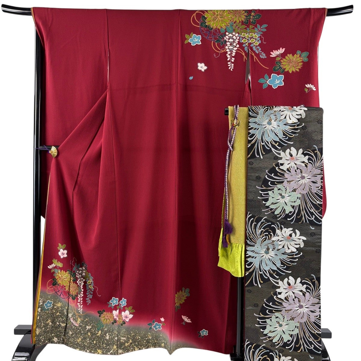 振袖 身丈167.5cm 裄丈70cm L 袷 牡丹 松竹梅 金彩 縮緬 赤 正絹 秀品