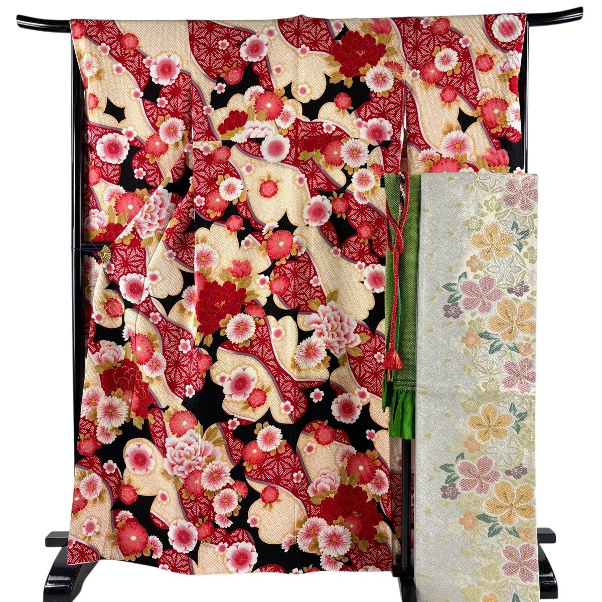 美品】 振袖 身丈164cm 裄丈66.5cm M 袷 桜 草花 金通し 金彩 黒 正絹