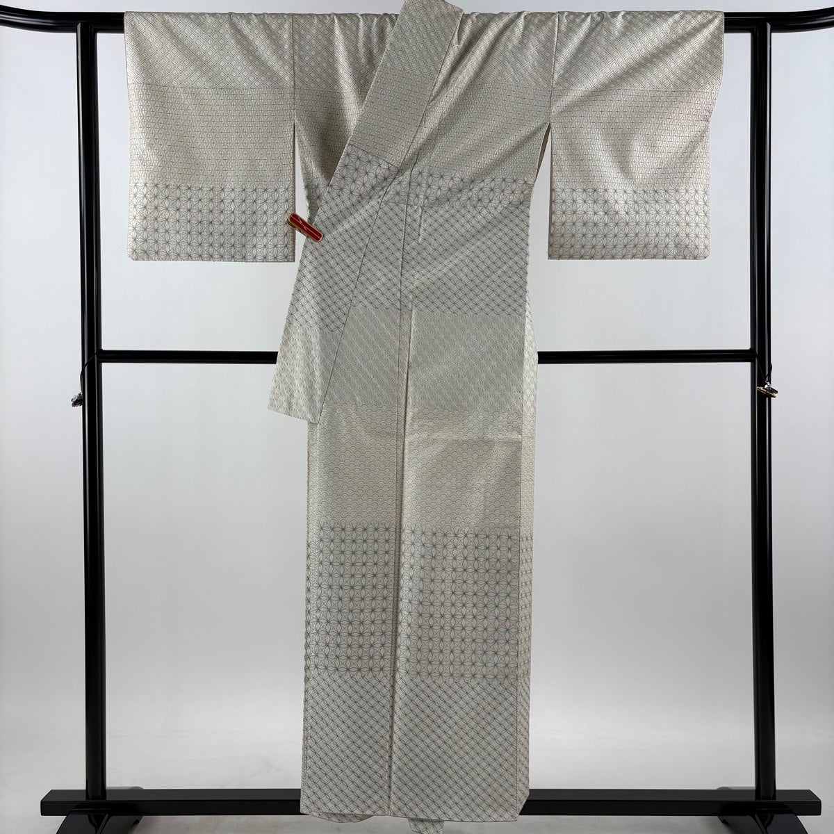 美品】 訪問着 身丈156.5cm 裄丈62.5cm S 袷 紬地 有職文様 刺繍