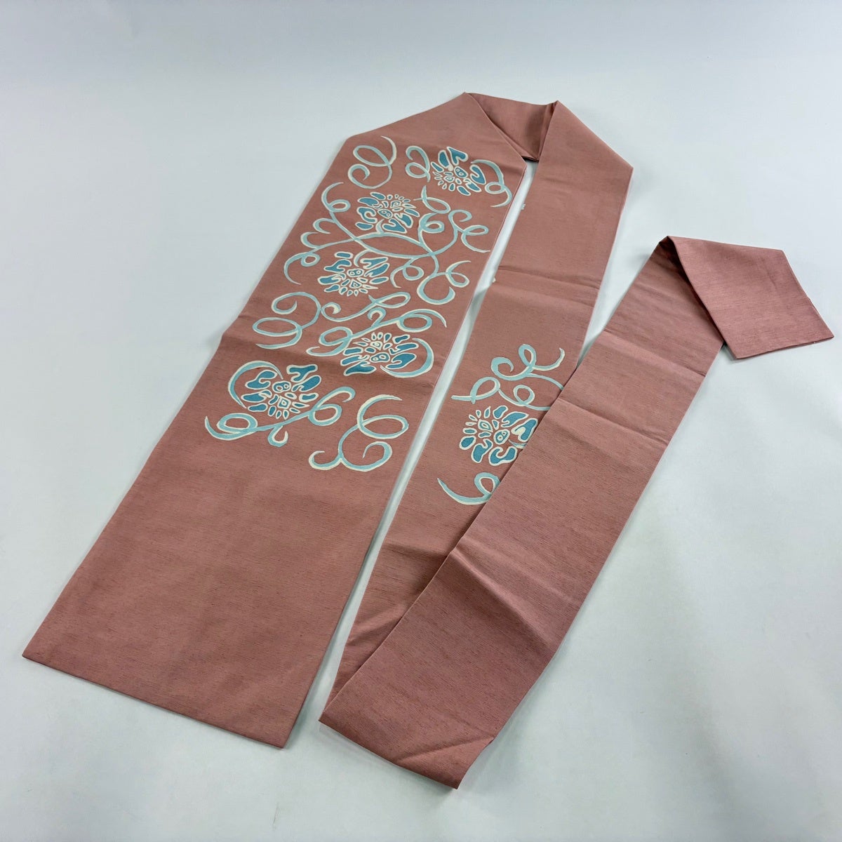 美品】 名古屋帯 秀品 紬地 花唐草 ピンク 正絹｜中古・古着