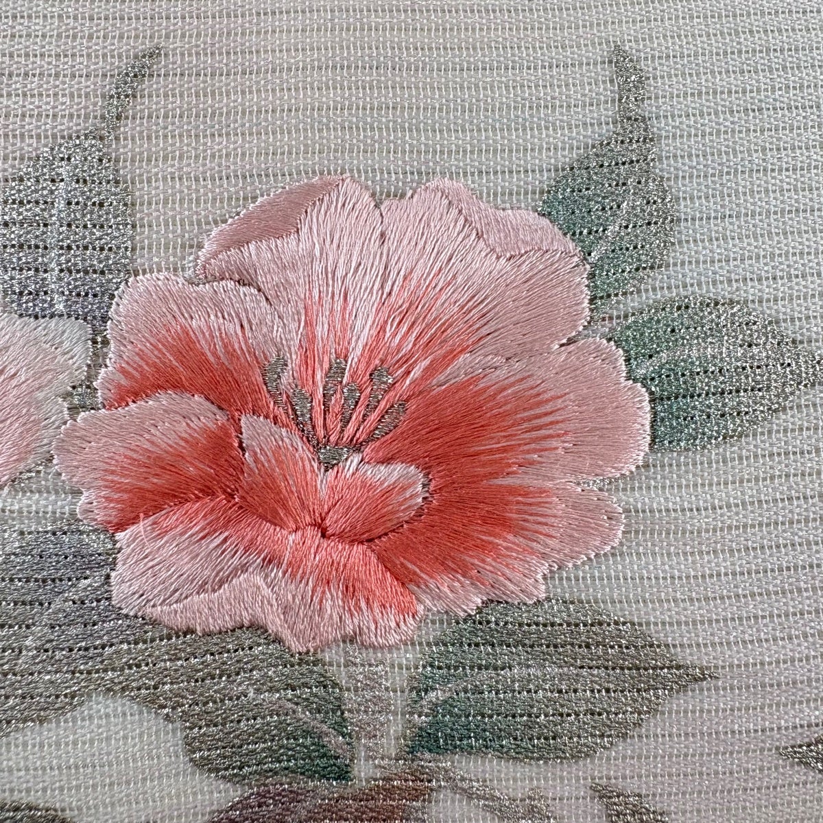 美品】 名古屋帯 秀品 夏帯 絽 枝花 刺繍 銀糸 薄ピンク 正絹｜中古
