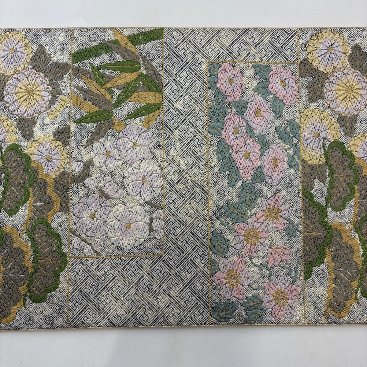 美品】 袋帯 名品 落款あり 伝統工芸士 若林弘恵 新世紀の風形 松竹梅