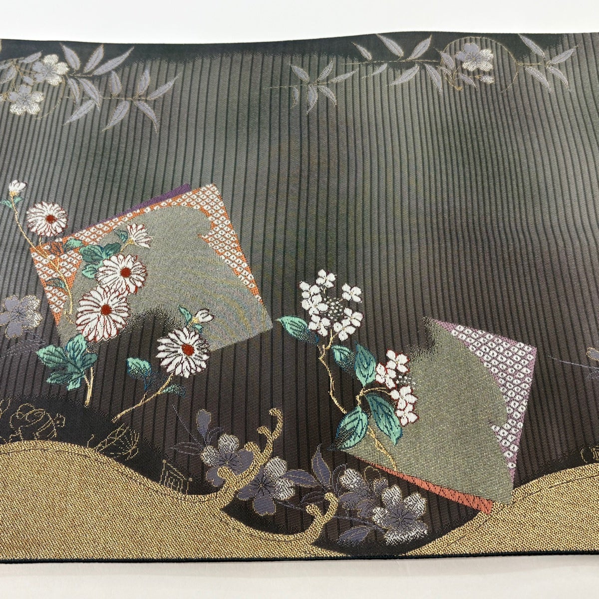 袋帯 秀品 色紙 草花 箔 金糸 銀色 六通 正絹｜中古・古着・リサイクル