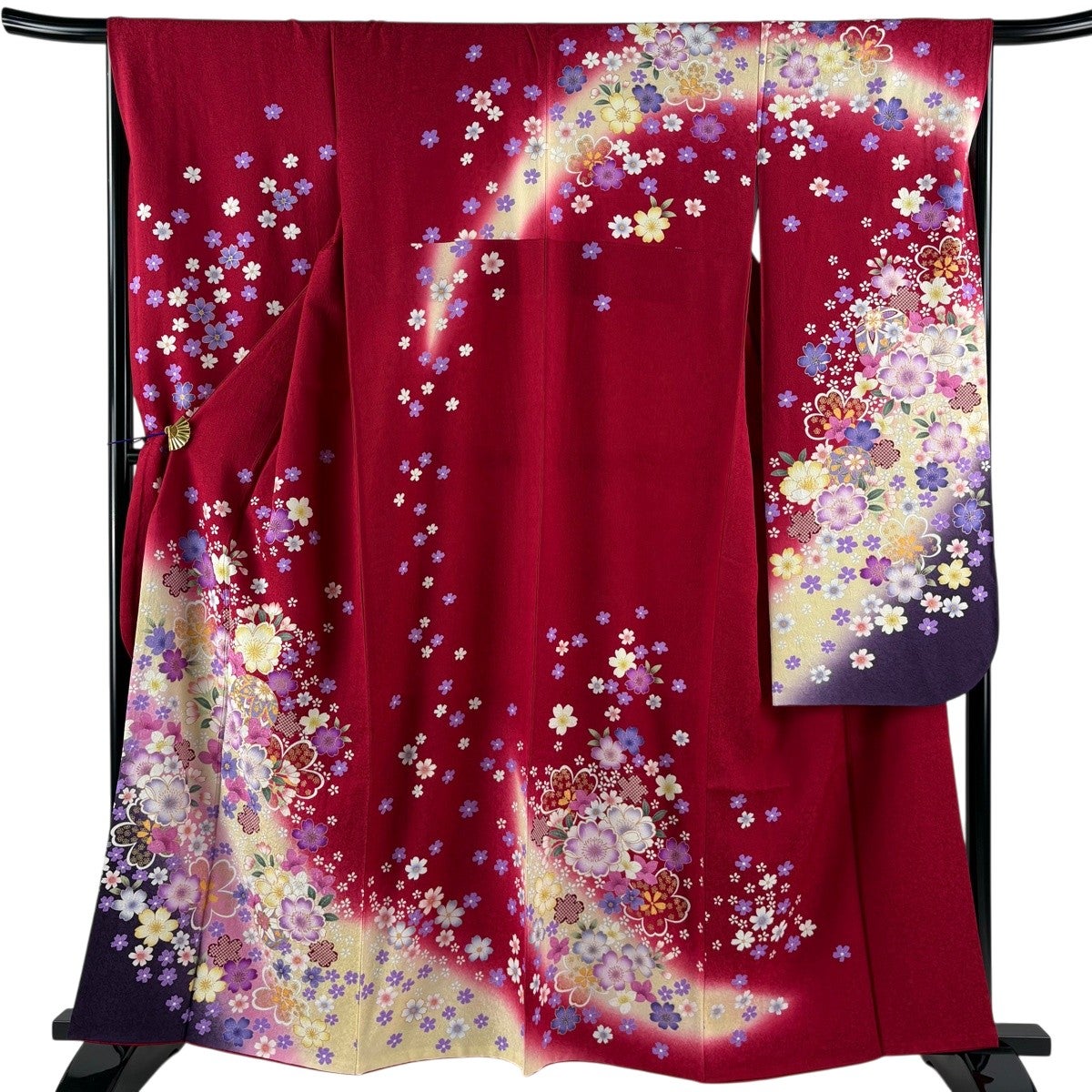 美品】 振袖 身丈162cm 裄丈66.5cm M 袷 桜 手鞠 金彩 ぼかし 赤
