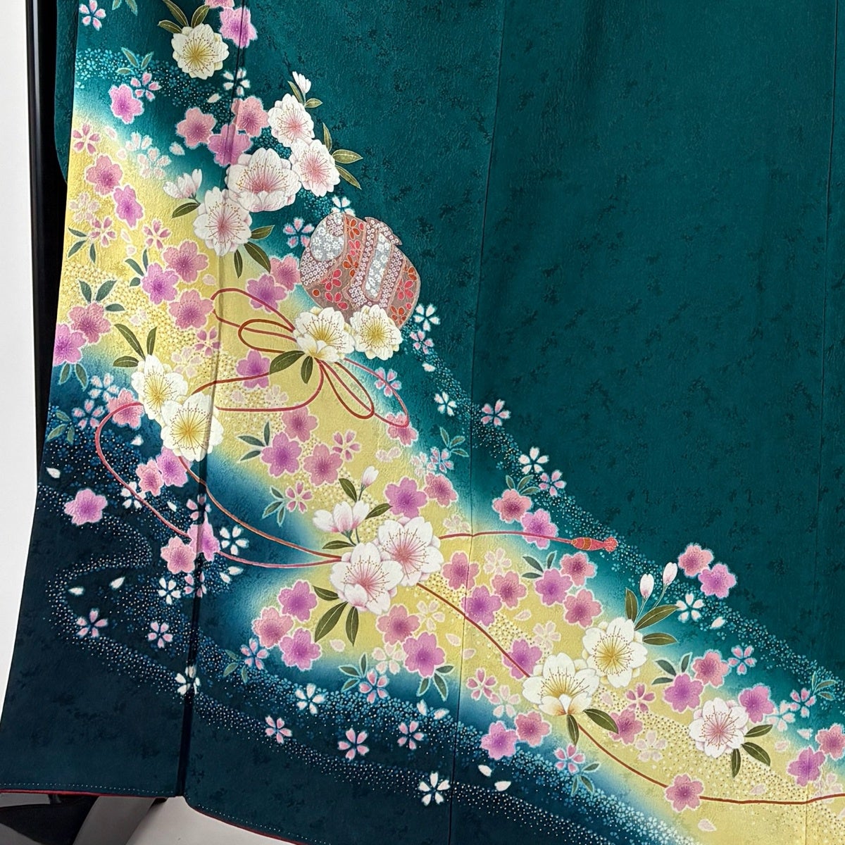 振袖 身丈164.5cm 裄丈68cm L 袷 小槌 桜 金彩 ぼかし 緑 正絹 秀品