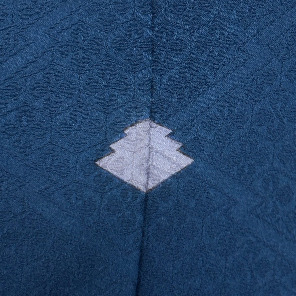 付下げ 身丈169cm 裄丈65cm M 袷 印籠 組紐 金銀糸 刺繍 青 正絹 秀品