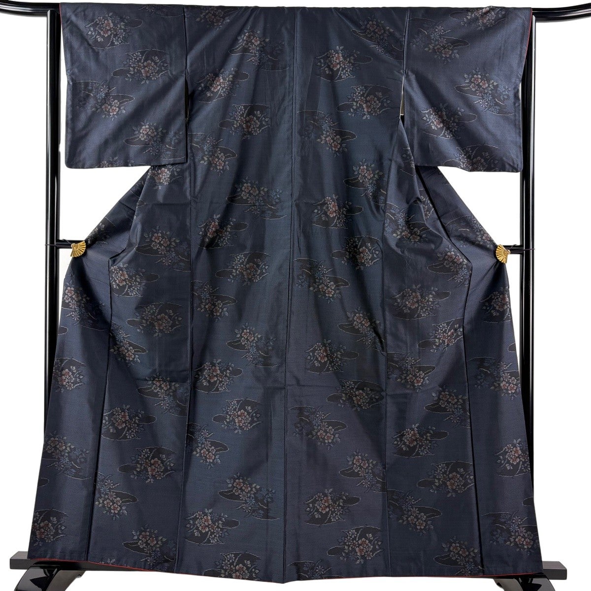 紬 身丈160.5cm 裄丈64cm M 袷 草花 紺色 正絹 優品｜中古・古着