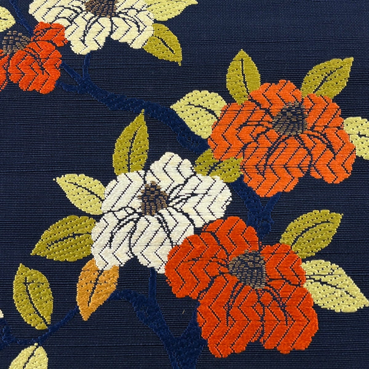 名古屋帯 優品 八寸名古屋帯 松葉仕立て 椿 紺色 正絹｜中古・古着
