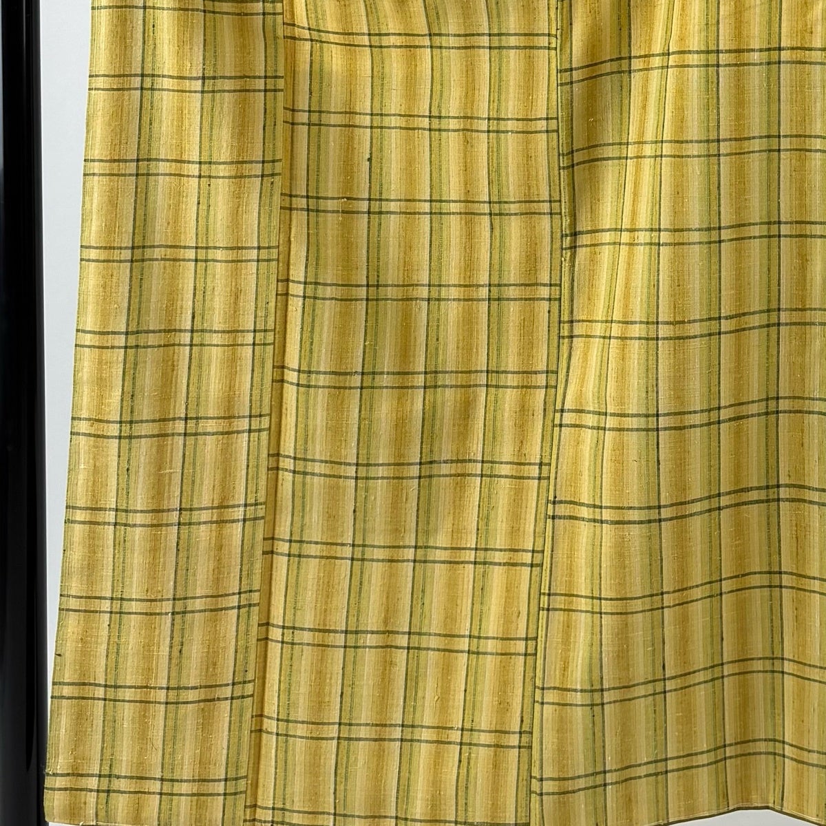 美品】 紬 身丈150cm 裄丈62cm S 袷 紅花草木 新田英行 新田間道 落款