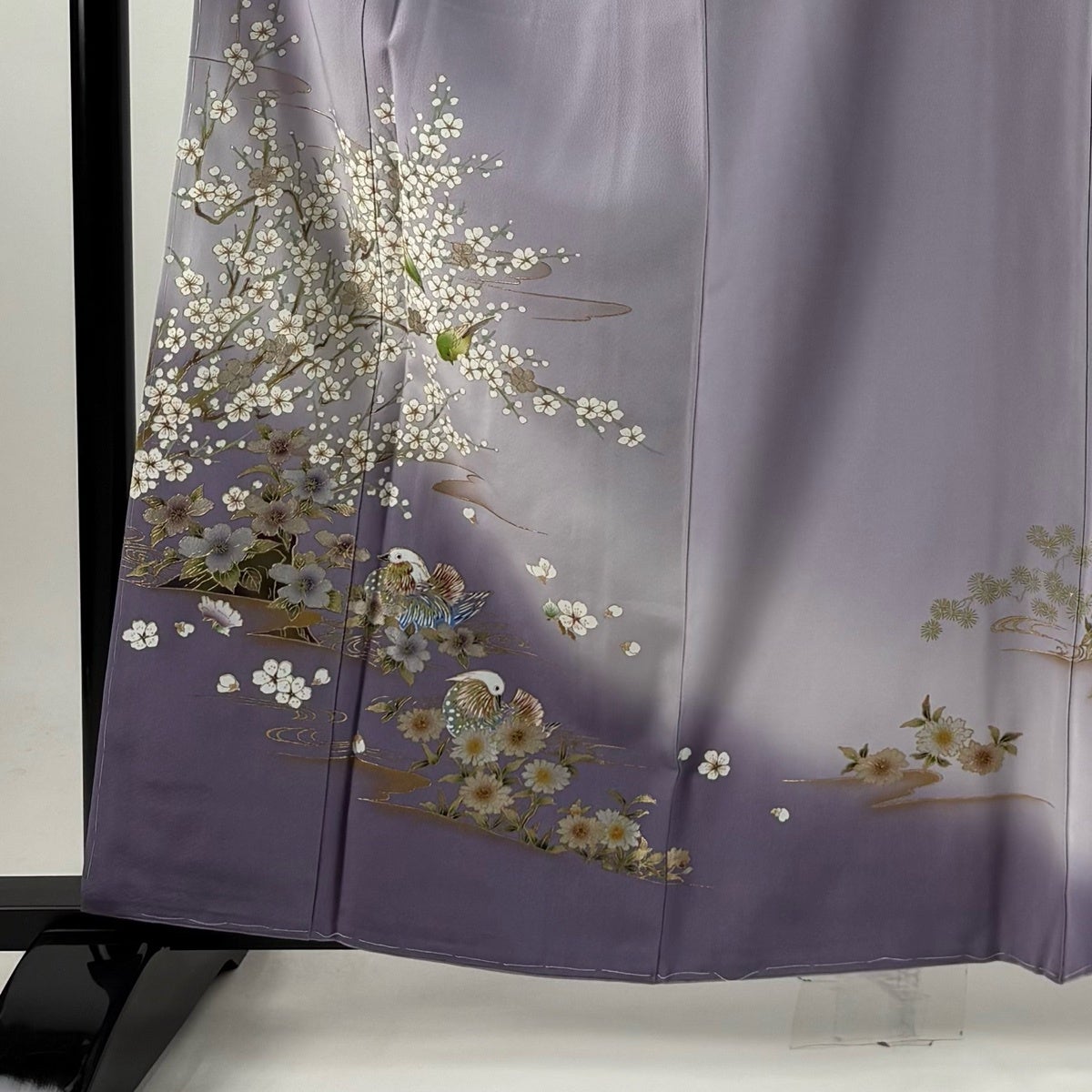 付下げ 身丈162cm 裄丈65cm M 袷 落款あり 鳥 枝桜 金彩 ぼかし 薄紫