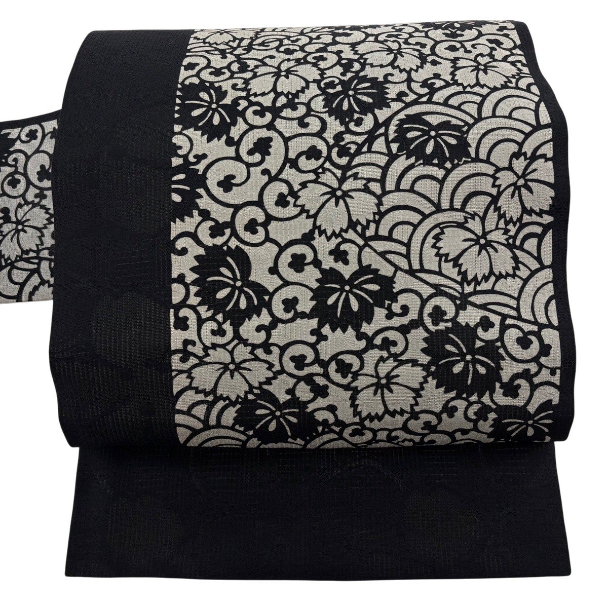 美品】 名古屋帯 名品 落款あり 夏帯 花唐草 青海波 伊勢型染 墨色