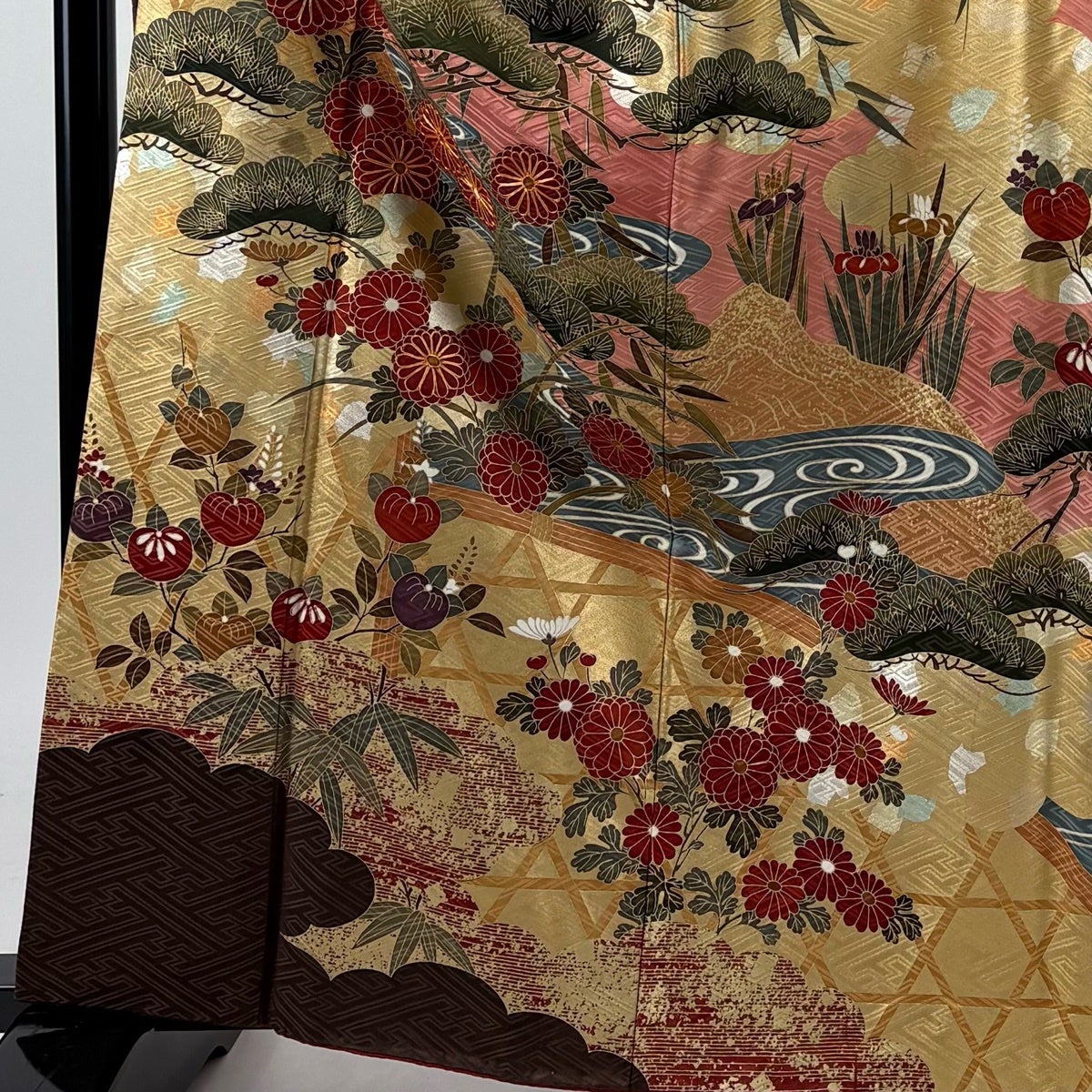 振袖 身丈162cm 裄丈65cm M 袷 松竹梅 菊 金糸 金銀彩 ピンク 正絹 秀