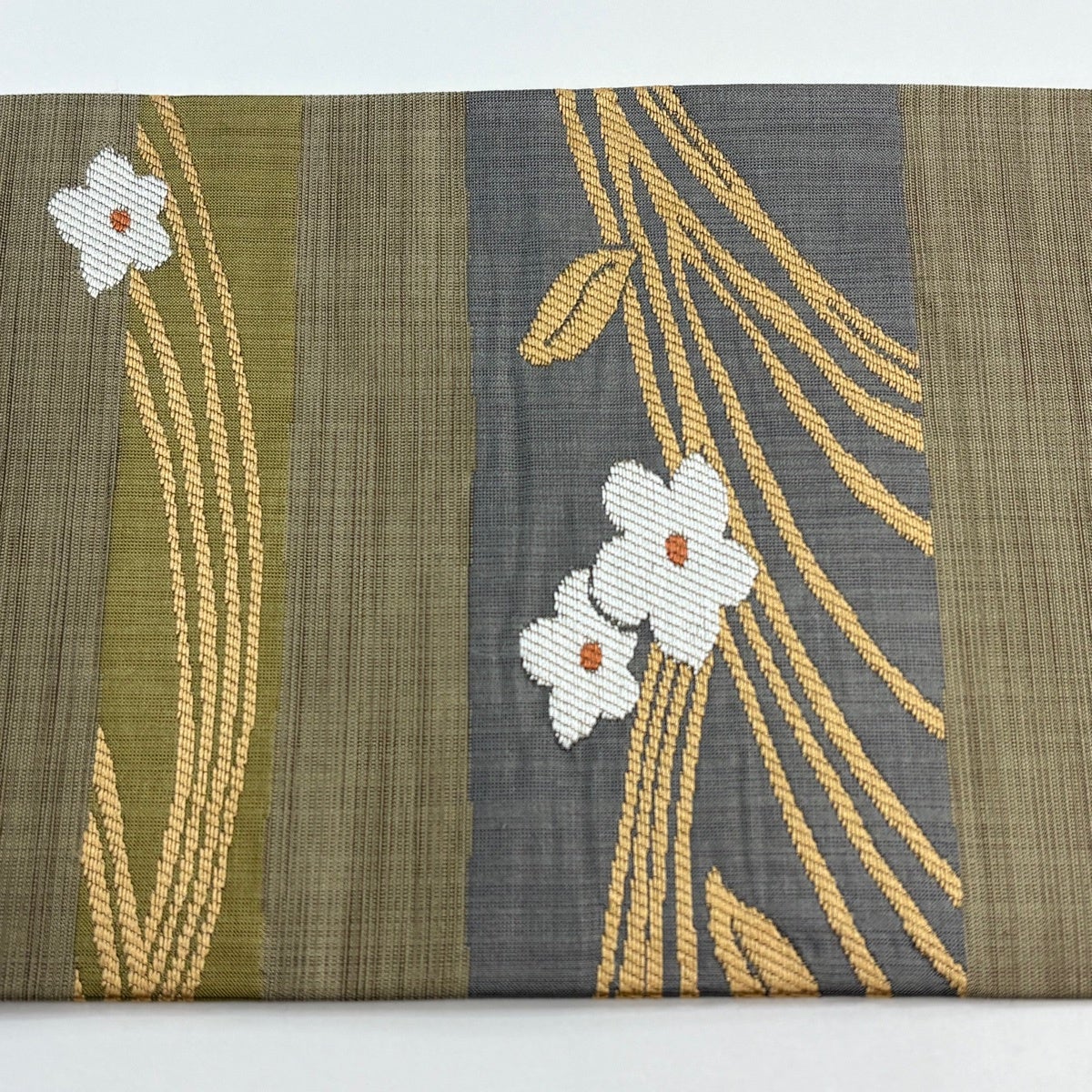 美品】 名古屋帯 秀品 ますいわ屋 花 幾何学 茶緑色 正絹｜中古・古着