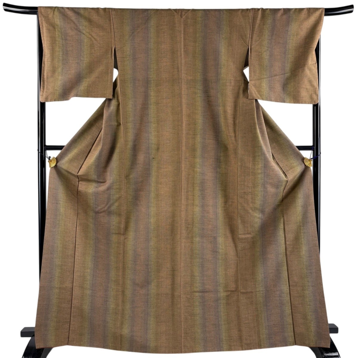 美品】 紬 身丈165.5cm 裄丈68cm L 袷 縦縞模様 クリーム 正絹 秀品
