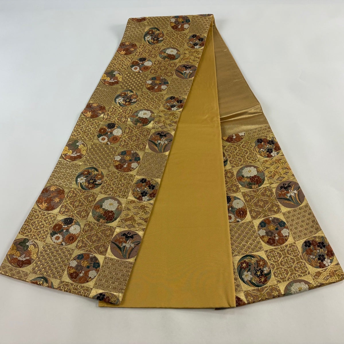 袋帯 秀品 花丸文 蜀江文 金糸 箔 金色 六通 正絹｜中古・古着