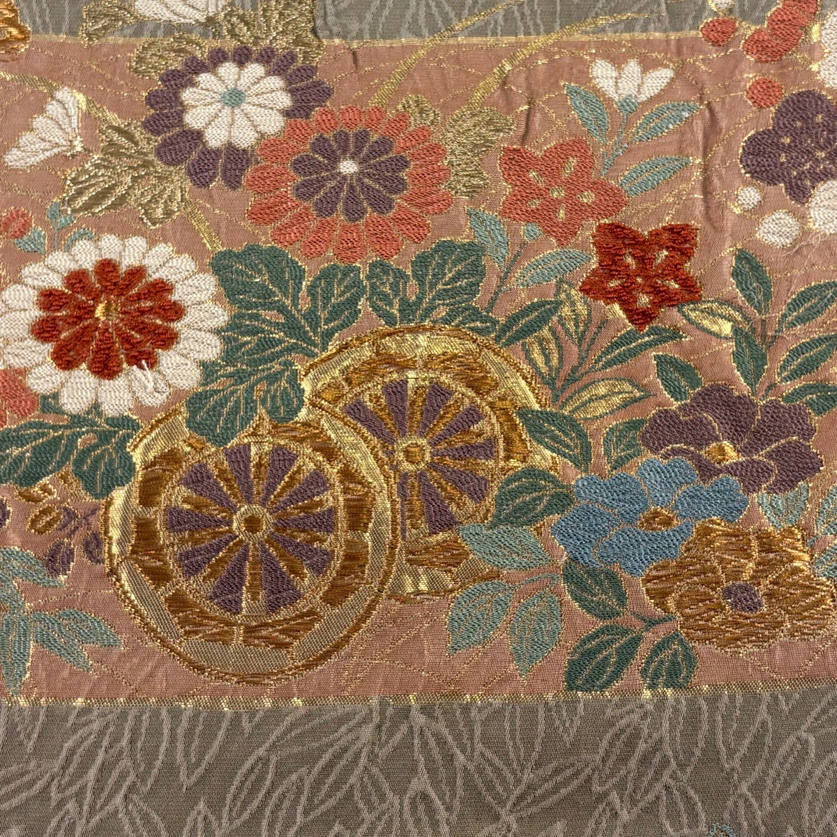 美品】 袋帯 秀品 花車 段縞 金糸 刺繍 薄茶色 六通 正絹｜中古・古着