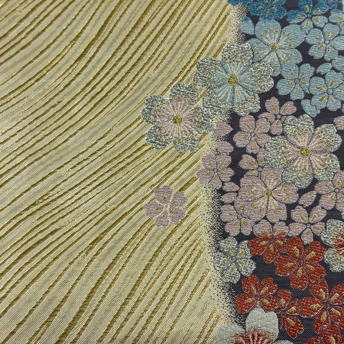 袋帯 秀品 桜 よろけ縞 金銀糸 唐織 金色 六通 正絹｜中古・古着