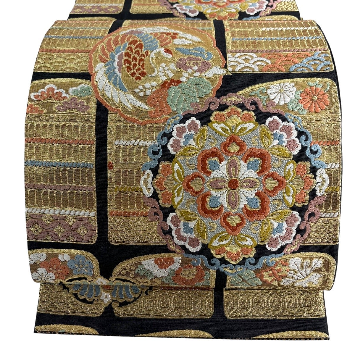 【超美品】袋帯　細密織　キラキラ華文　黒金　六通　柔らかめ 袋帯 秀品 華文 鎧威 金糸 唐織 黒 六通 正絹｜中古・古着・リサイクル