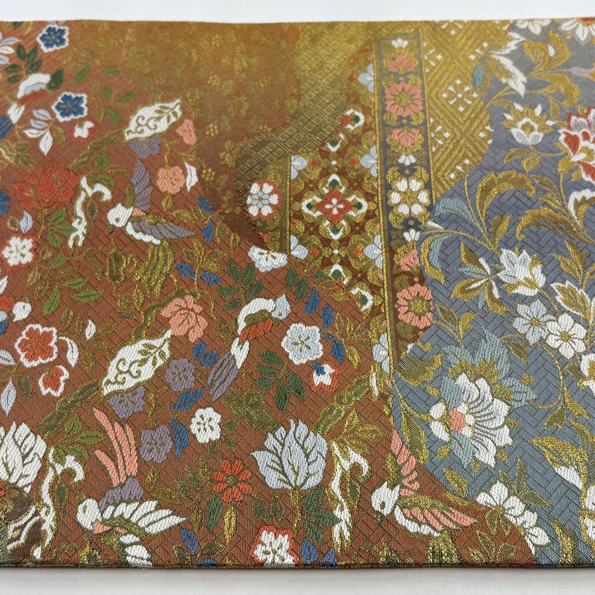 美品】 袋帯 秀品 花鳥 華文 刺繍 箔 赤茶 六通 正絹｜中古・古着