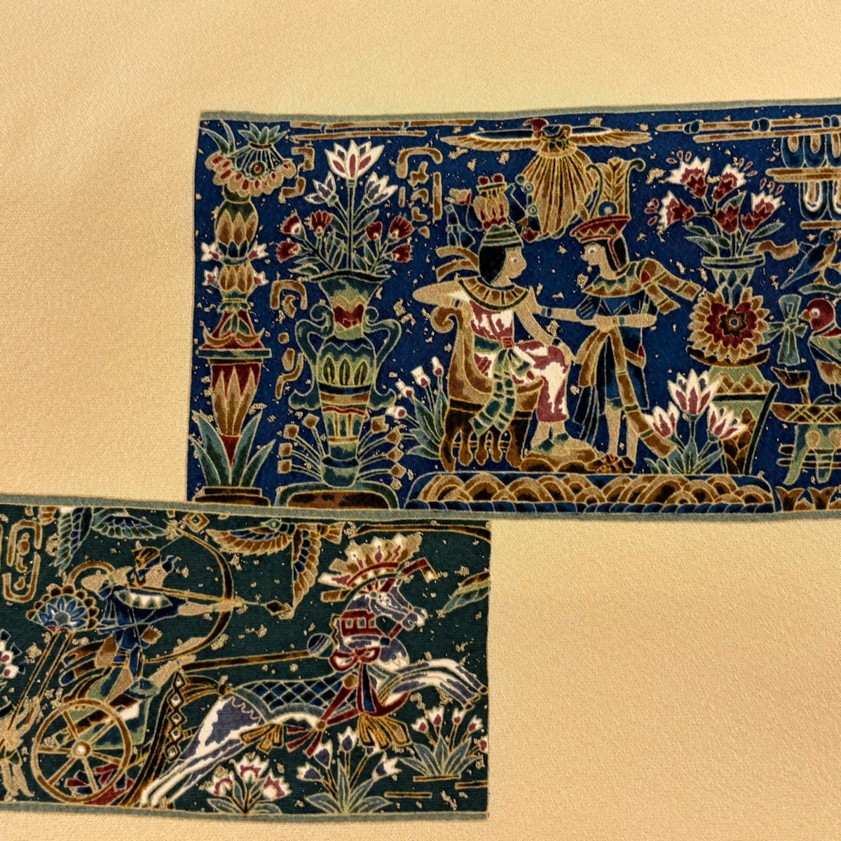 美品】 開き名古屋帯 秀品 コプト柄 花鳥 金彩 薄オレンジ 正絹｜中古
