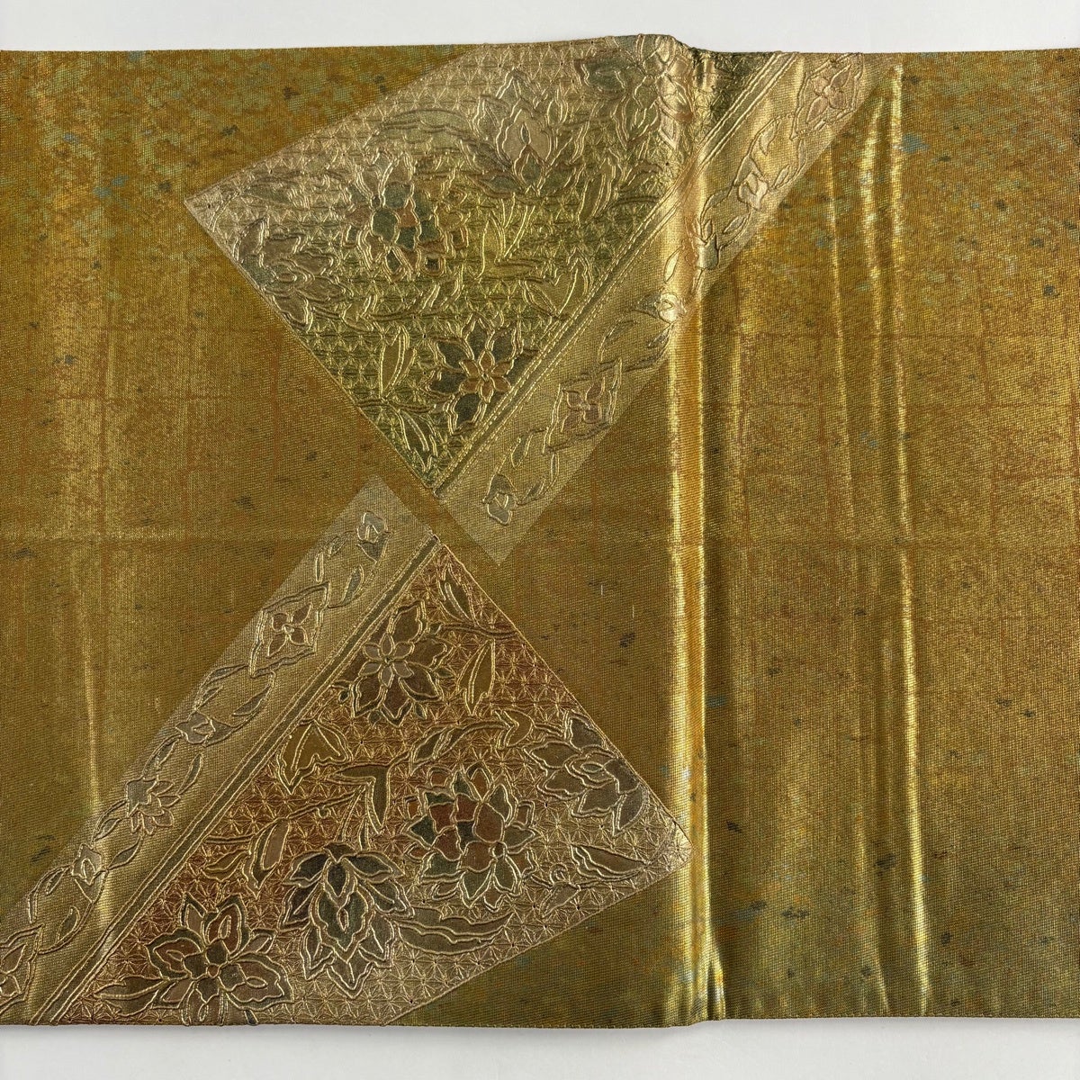 袋帯 秀品 草花 金彩 螺鈿 金色 お太鼓柄 正絹｜中古・古着