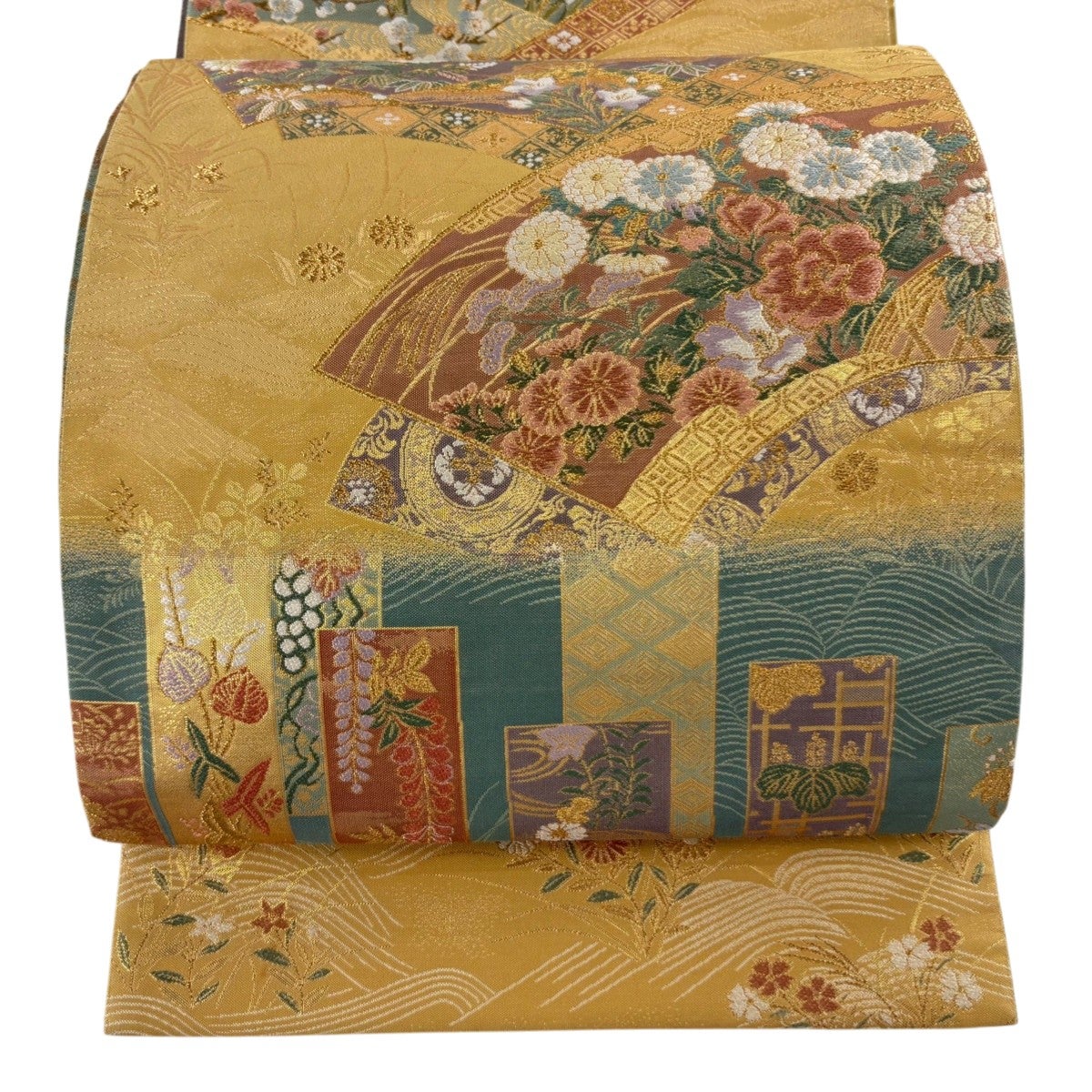 在庫一掃 美品 袋帯 秀品 扇面 菊 金糸 薄黄土色 お太鼓柄 在庫一掃 美品 袋帯 秀品 扇面 菊 金糸 薄黄土色 お太鼓柄