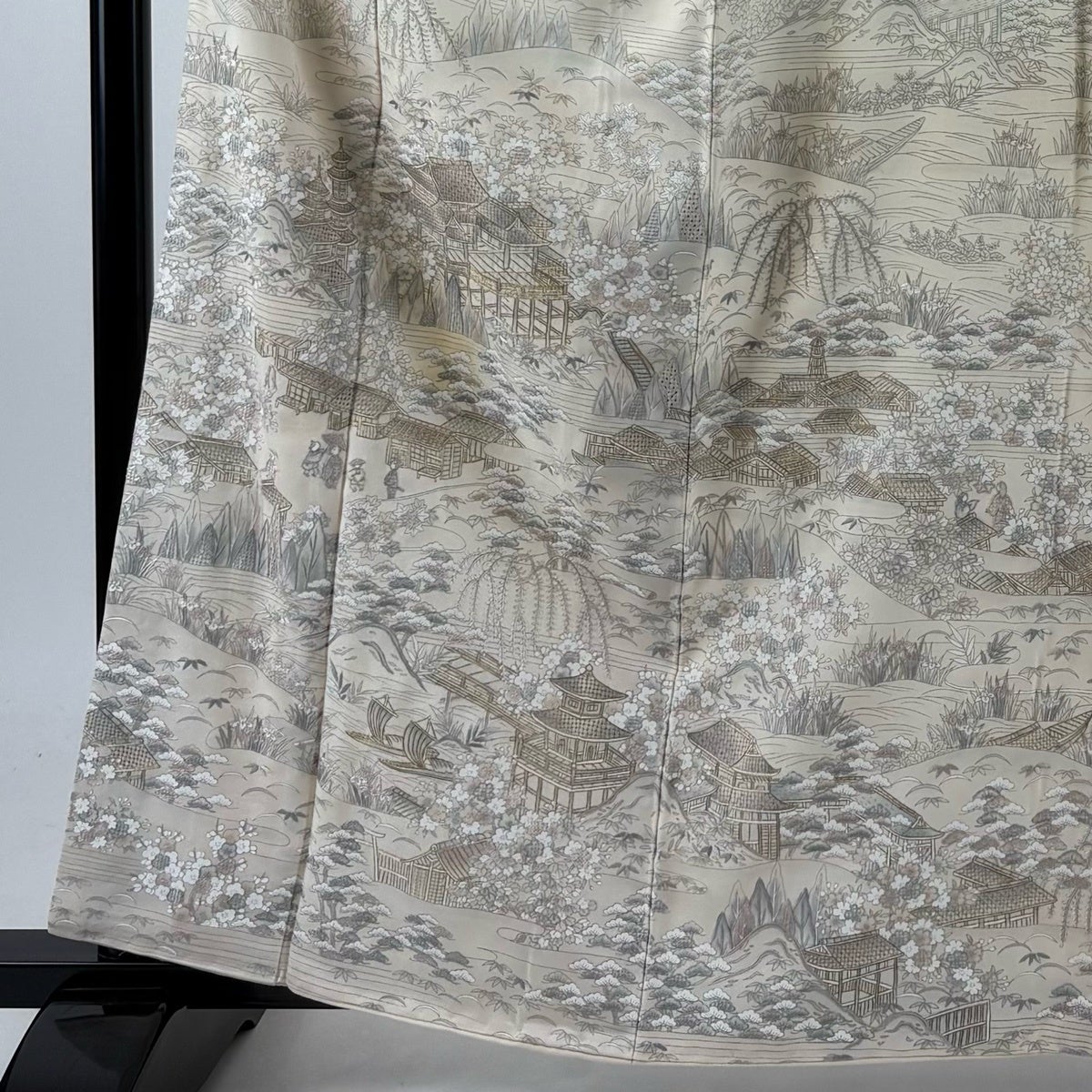 訪問着 身丈160cm 裄丈65.5cm M 袷 建物 松竹梅 刺繍 金糸 クリーム