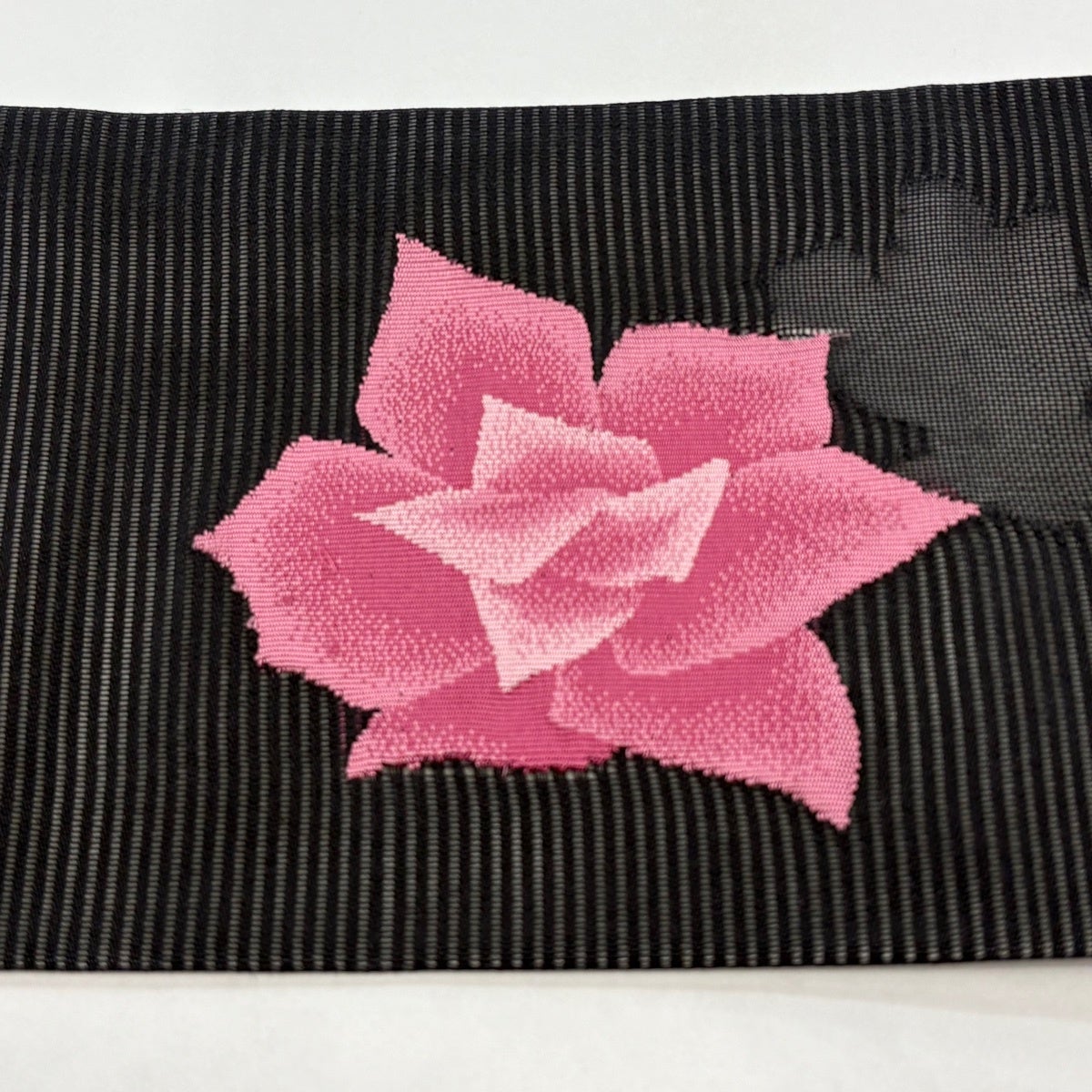 名古屋帯 優品 夏帯 絽 薔薇 シルエット 銀糸 黒 正絹｜中古・古着