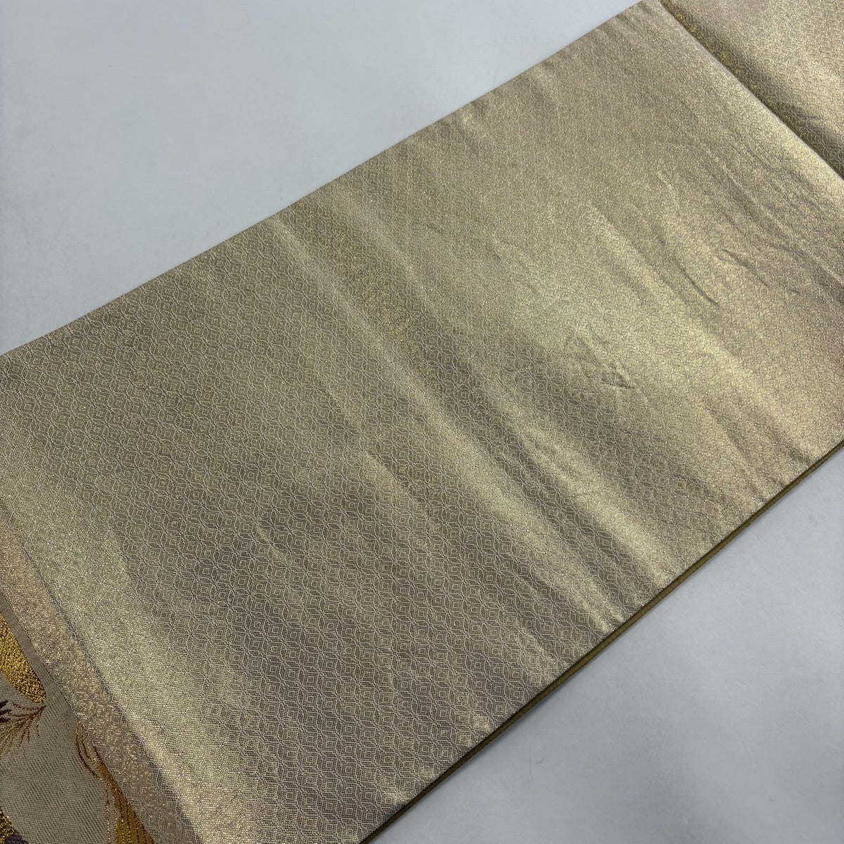 袋帯 秀品 やまと 鴛鴦 牡丹 箔 唐織 金色 六通 正絹｜中古・古着