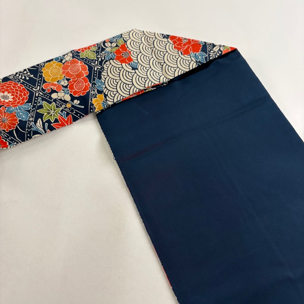 名古屋帯 秀品 菊 青海波 藍色 正絹｜中古・古着・リサイクル着物通販