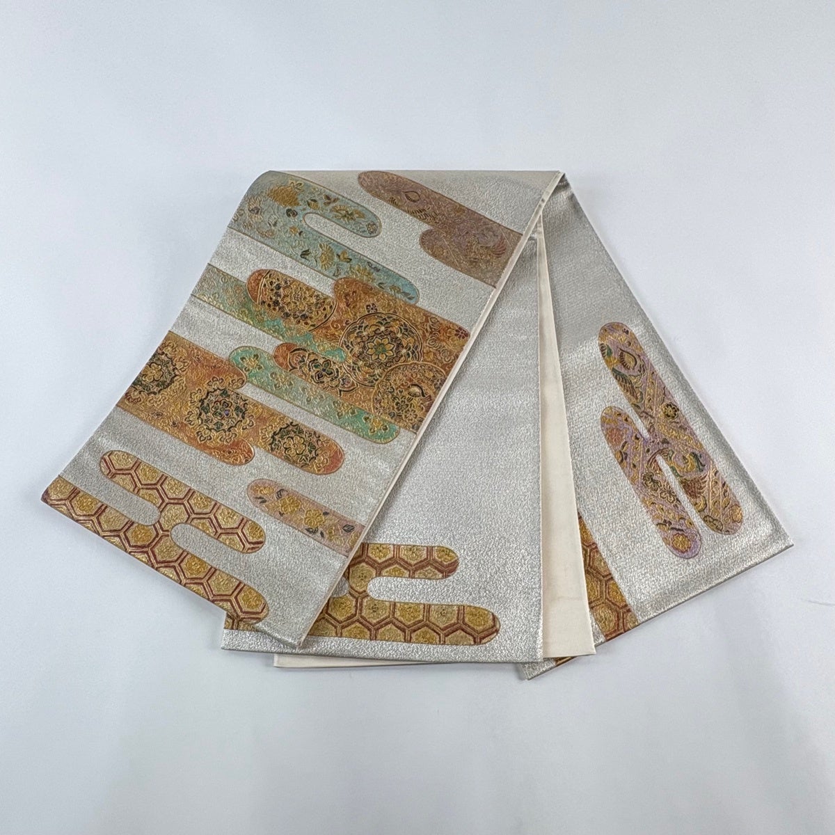 袋帯 名品 華文 霞 金彩 螺鈿 金色 お太鼓柄 正絹｜中古・古着