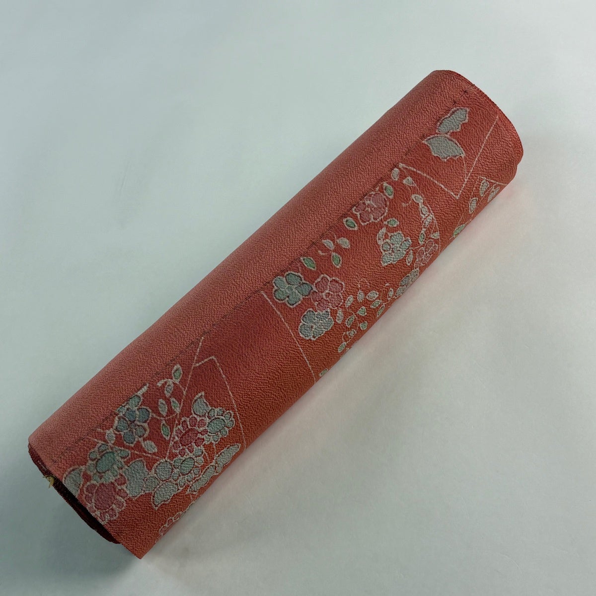 反物 秀品 小紋 草花 色紙 縮緬 朱色 正絹｜中古・古着・リサイクル