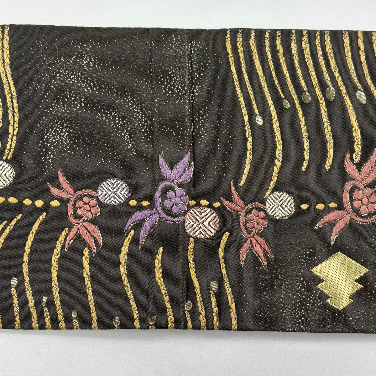 美品】 名古屋帯 秀品 菊 立涌 金糸 箔 焦茶色 正絹｜中古・古着