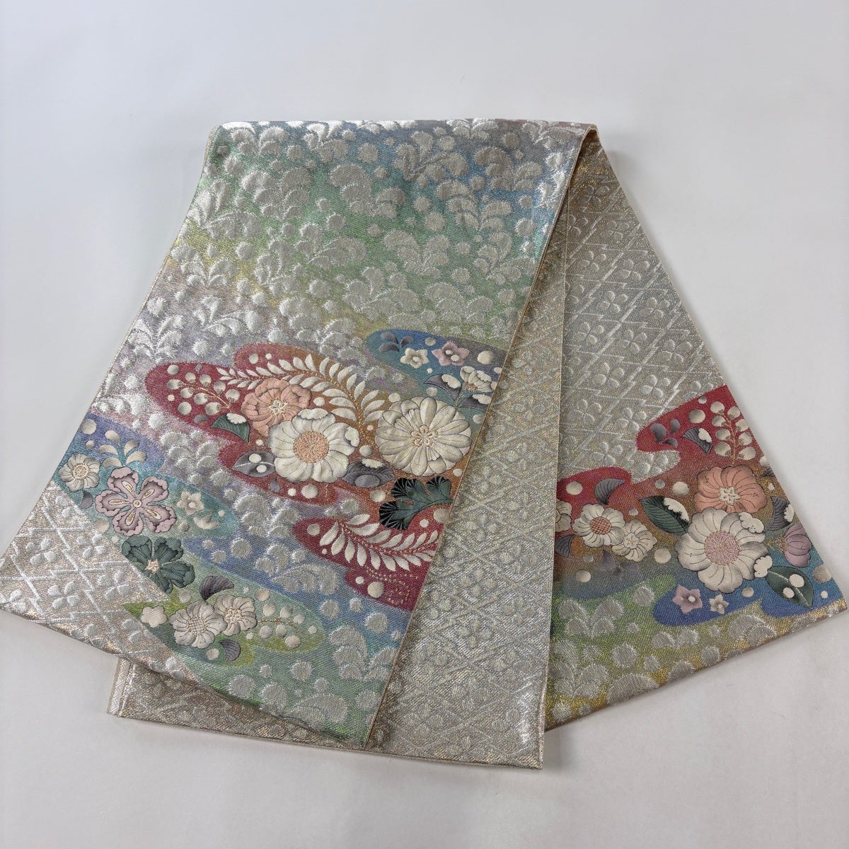 袋帯 秀品 草花 霞 金銀糸 箔 薄緑 お太鼓柄 正絹｜中古・古着
