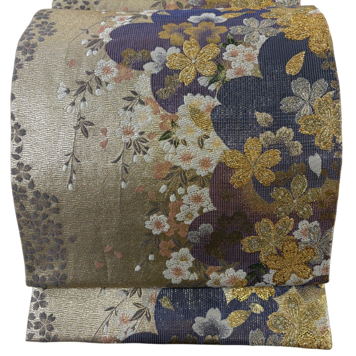袋帯 秀品 振袖向き 桜 花びら 唐織 箔 金色 六通 正絹｜中古・古着