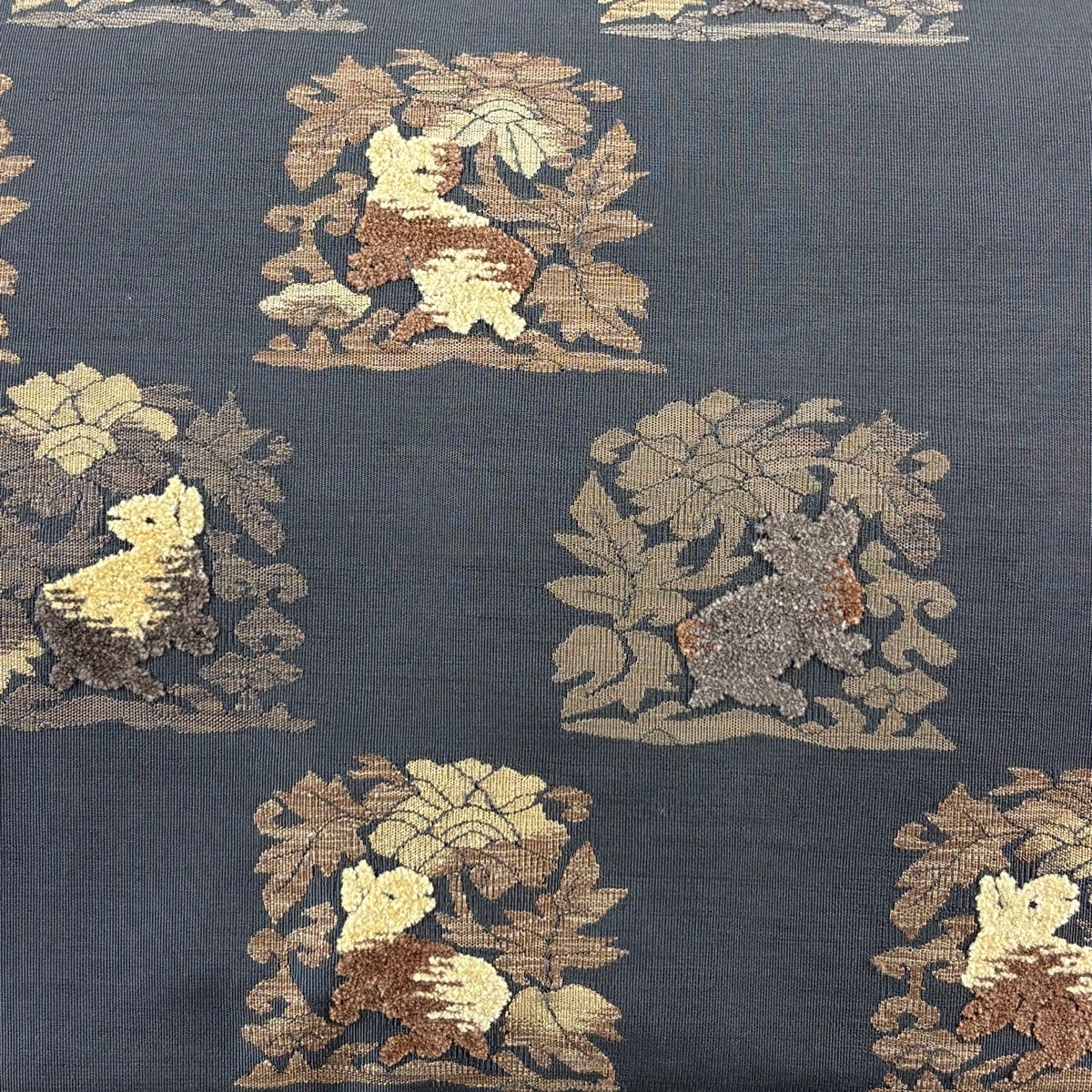 袋帯 名品 花うさぎ 七宝 金糸 墨色 お太鼓柄 正絹｜中古・古着